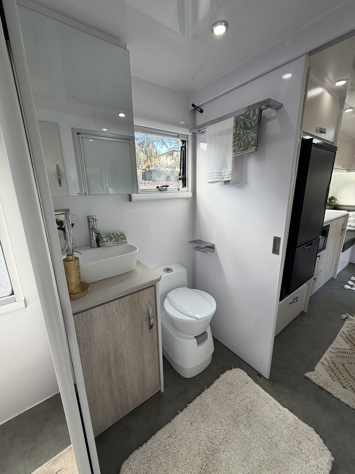 Snowy River caravan photo 9