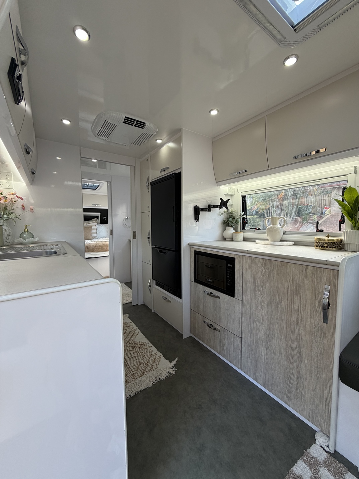 Snowy River caravan photo 4