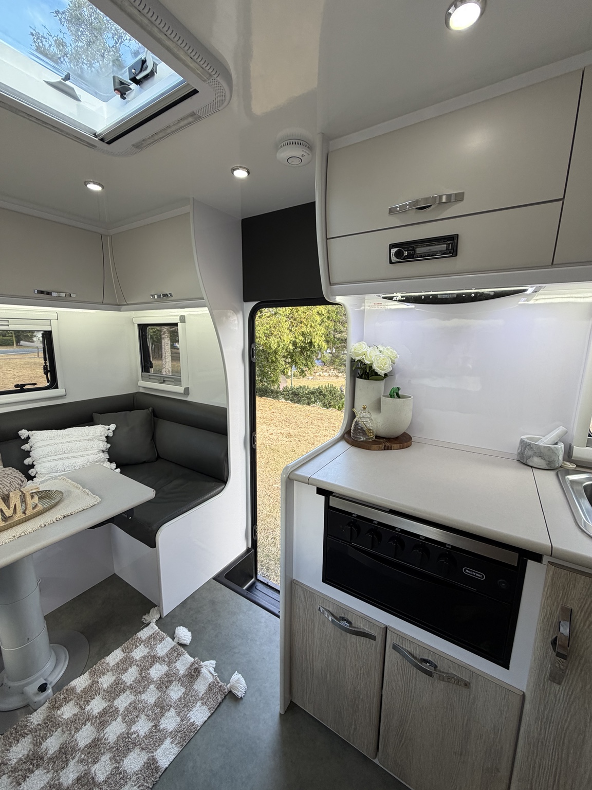 Snowy River caravan photo 5