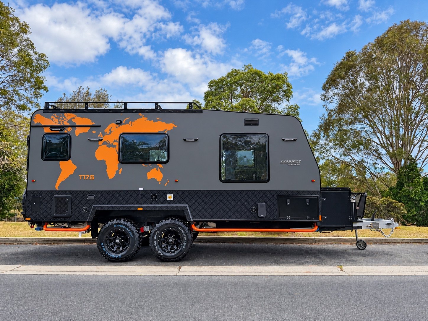 T17.5 Modern — Twin-axle caravan exterior